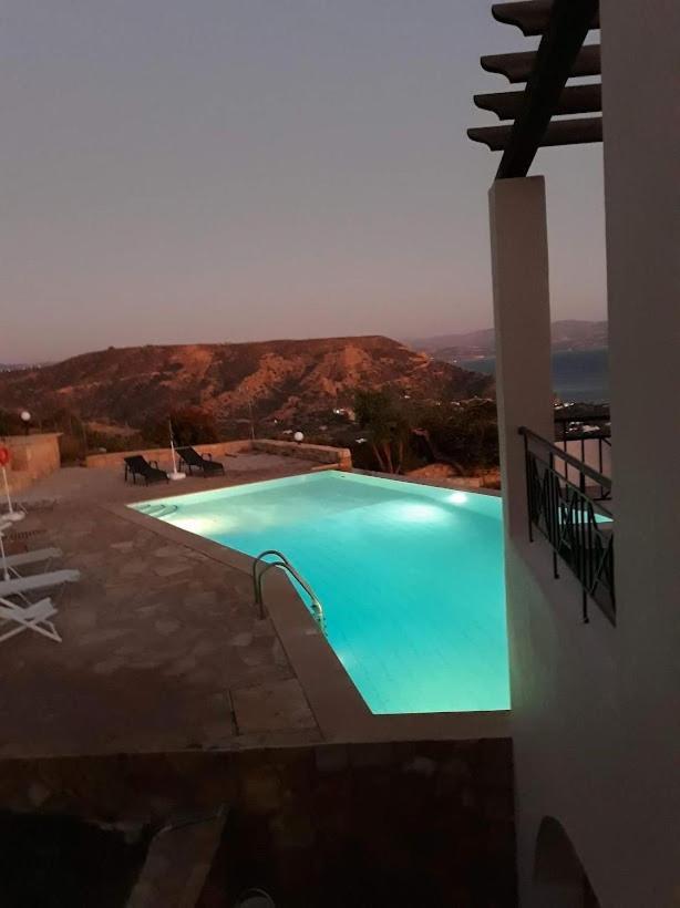 Island Villa Ajía Galíni Kültér fotó