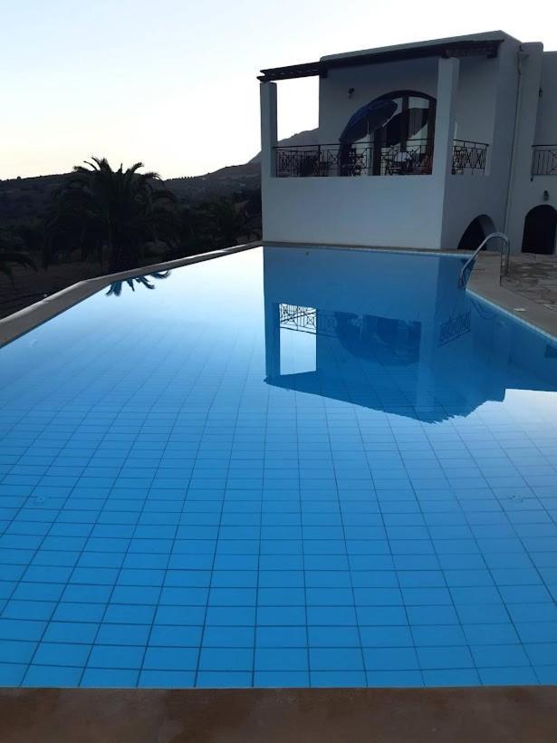 Island Villa Ajía Galíni Kültér fotó